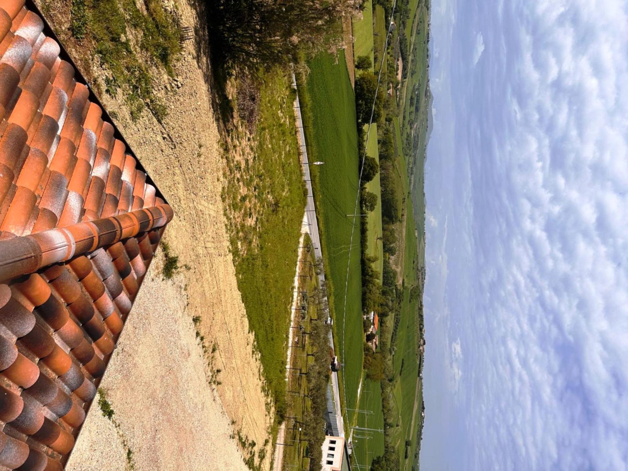 La Sosta Di Guido A Tavullia Bed and Breakfast Buitenkant foto