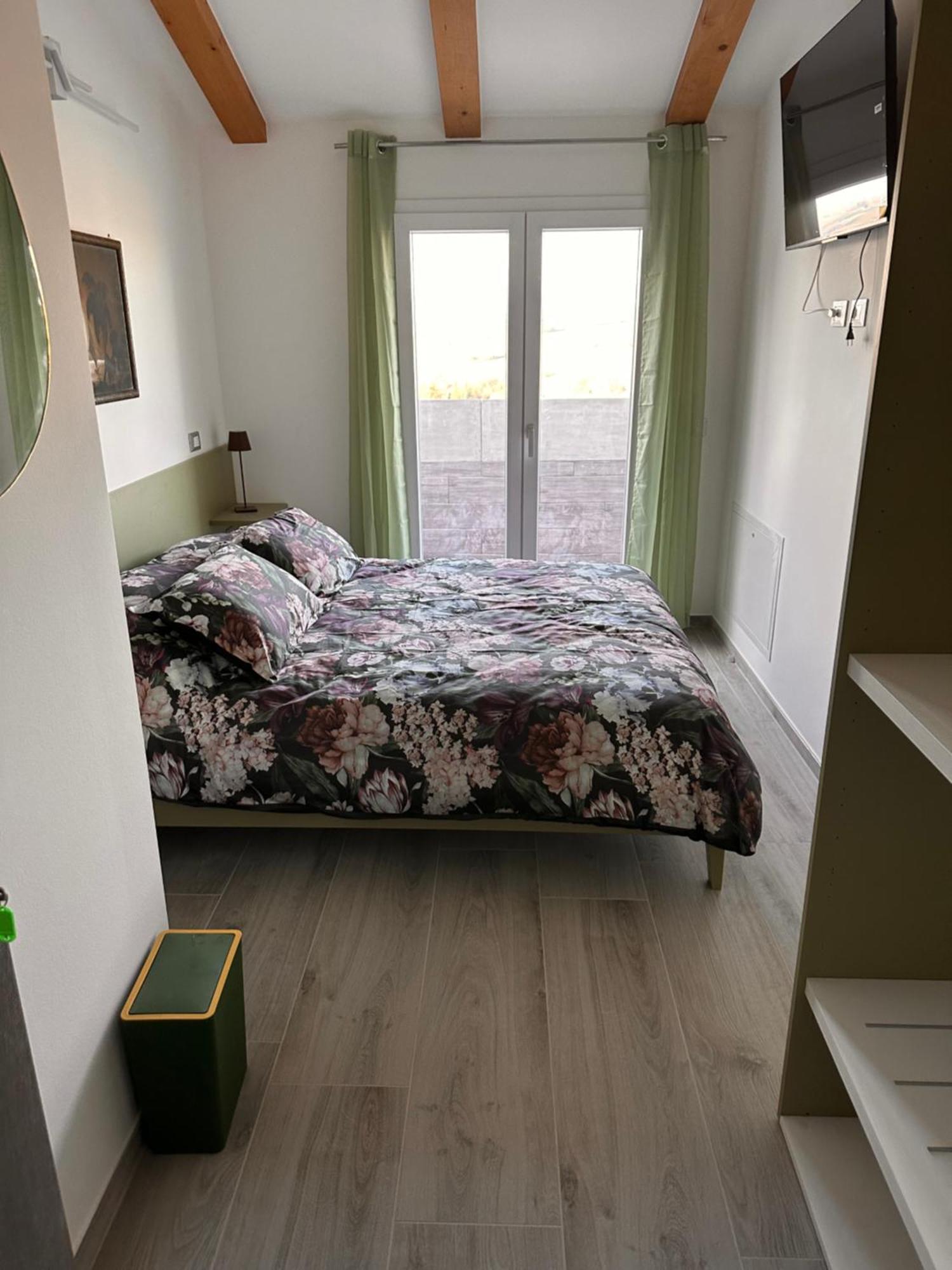 La Sosta Di Guido A Tavullia Bed and Breakfast Buitenkant foto